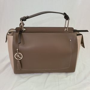 Varriale Italian Leather Handbag with Crossbody Strap Tan